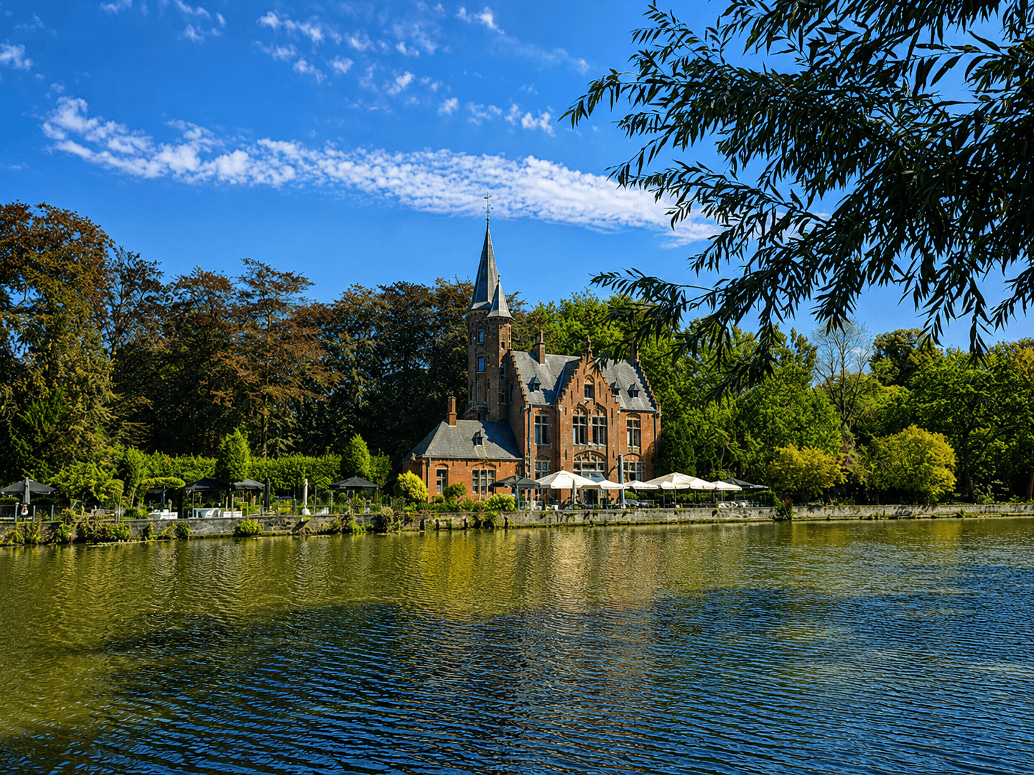 Elevate Your Clients' Belgian Experience & Earn Competitive Commissions